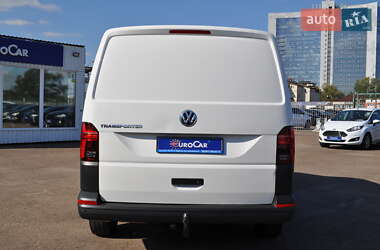 Грузовой фургон Volkswagen Transporter 2021 в 
