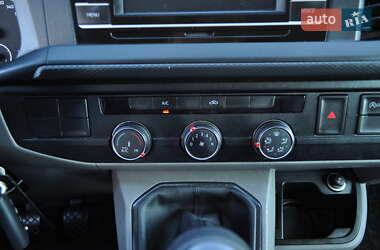 Грузовой фургон Volkswagen Transporter 2021 в 