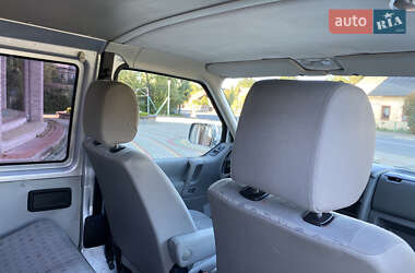 Минивэн Volkswagen Transporter 2002 в 