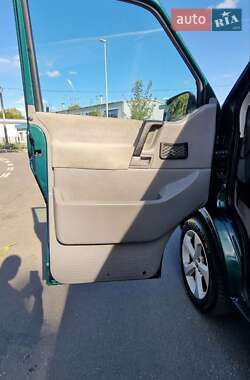 Минивэн Volkswagen Transporter 1992 в 