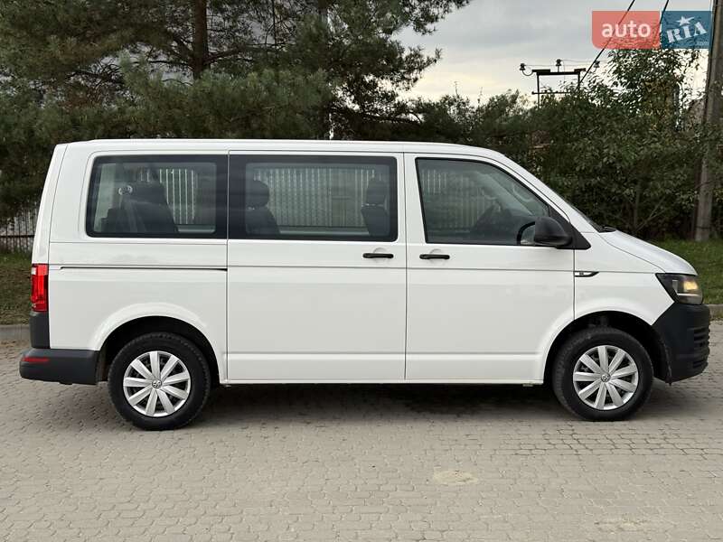 Минивэн Volkswagen Transporter 2016 в Стрые