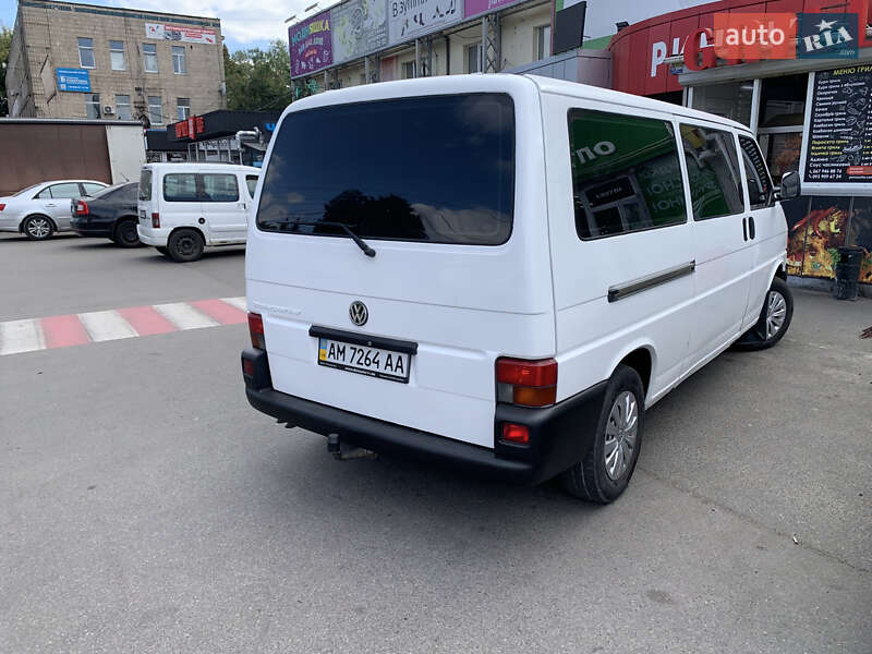 Минивэн Volkswagen Transporter 2000 в Броварах