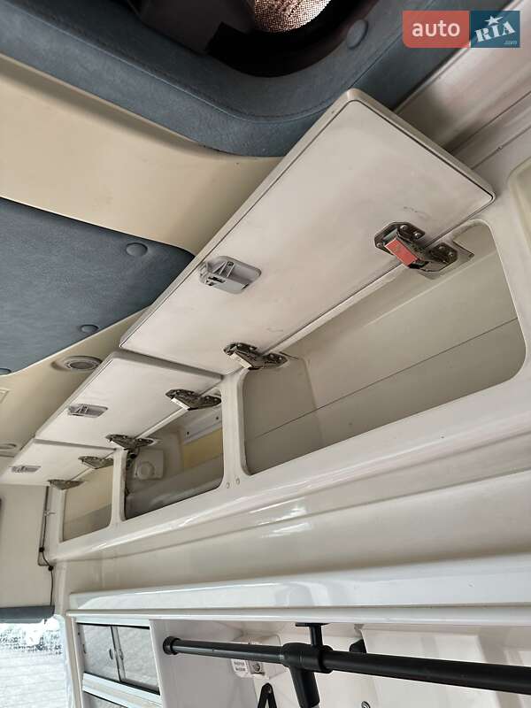 Минивэн Volkswagen Transporter 2006 в Белогородке