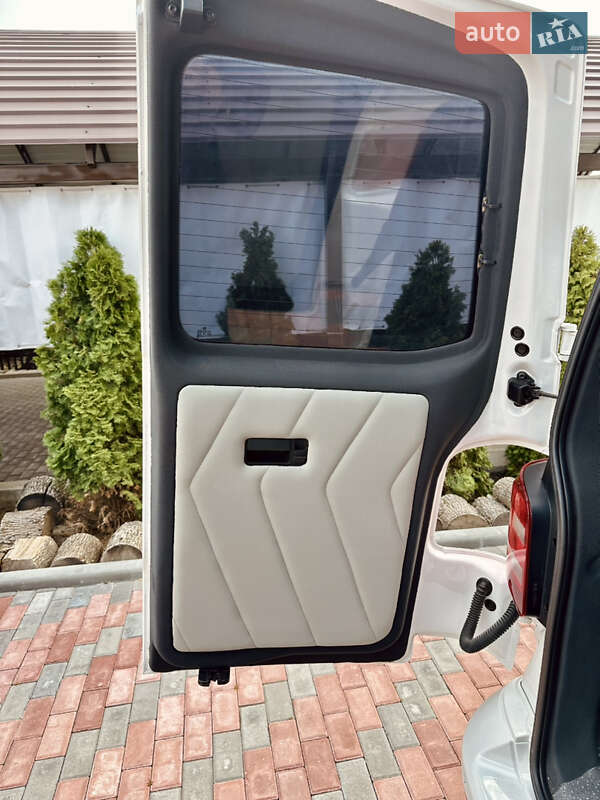 Минивэн Volkswagen Transporter 2018 в Лозовой