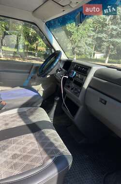 Другие грузовики Volkswagen Transporter 2002 в 