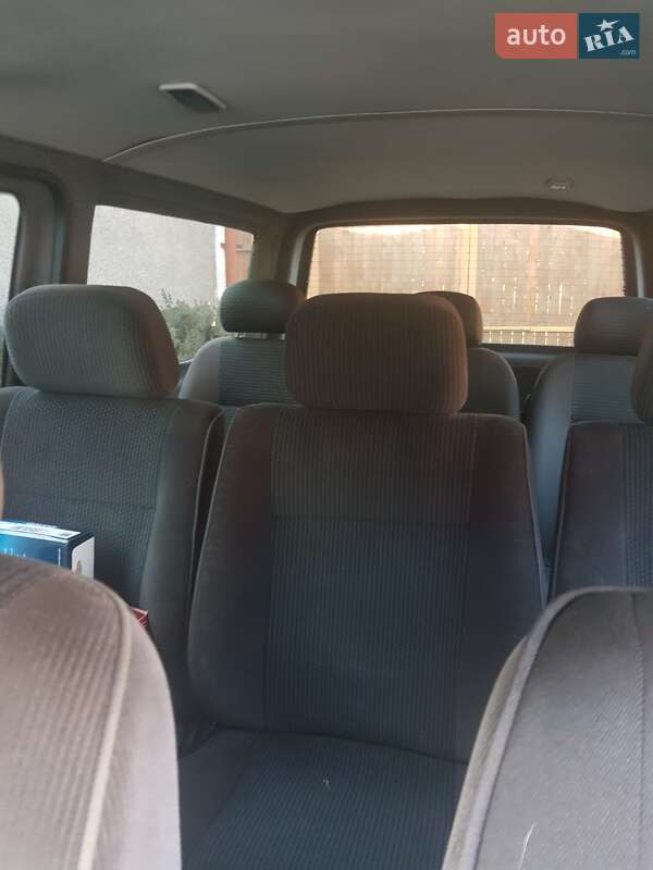 Минивэн Volkswagen Transporter 2006 в Чернигове