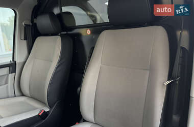 Грузовой фургон Volkswagen Transporter 2019 в 