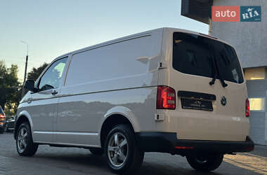 Грузовой фургон Volkswagen Transporter 2019 в 