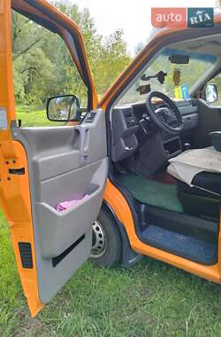Минивэн Volkswagen Transporter 2002 в 