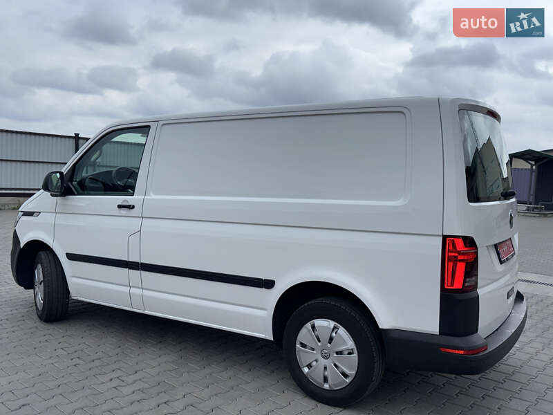 Грузовой фургон Volkswagen Transporter 2021 в Луцке