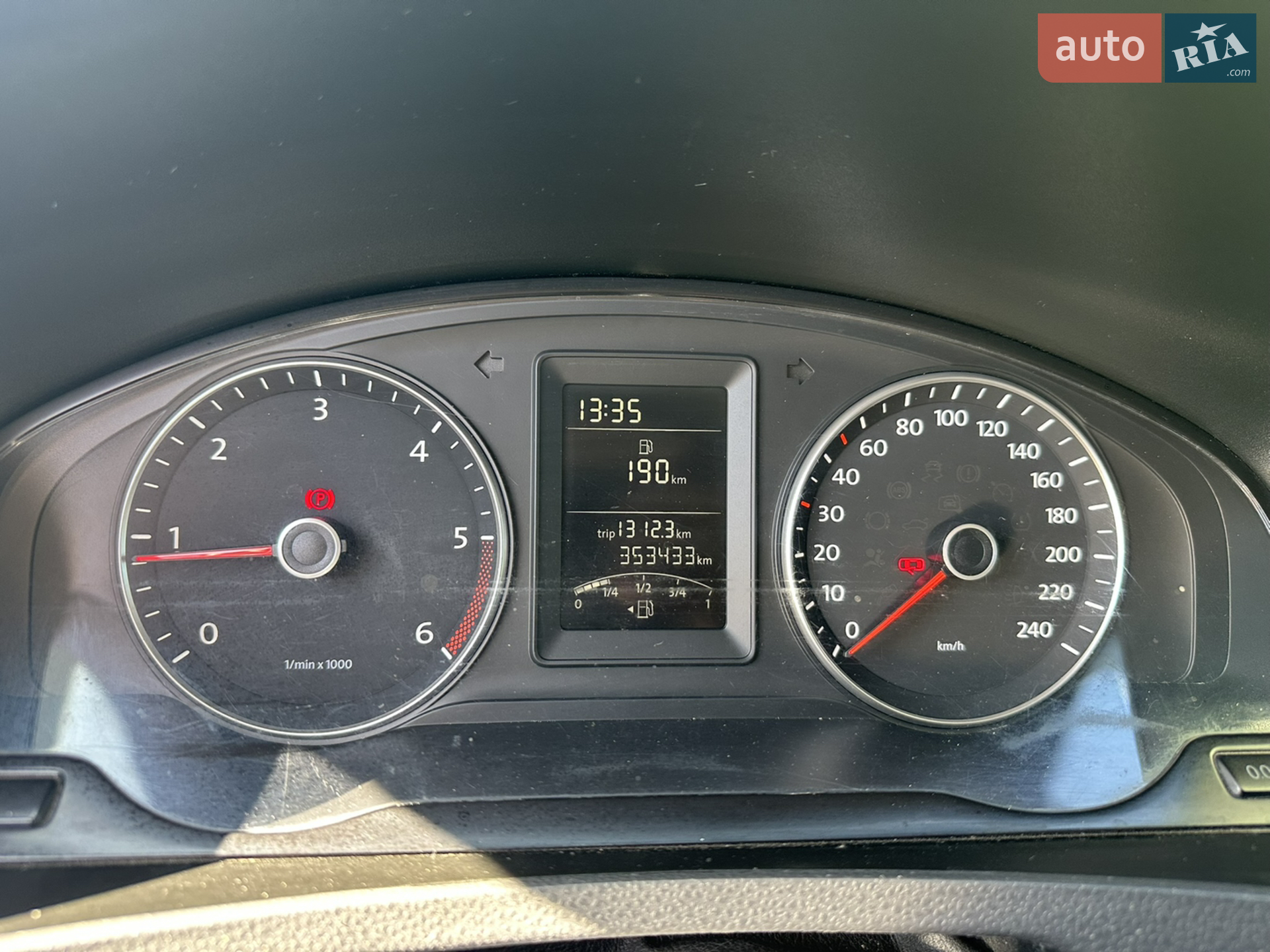 Volkswagen Transporter 2013 VIN WV1ZZZ7HZEX006292 фото оголошення 2 з 17