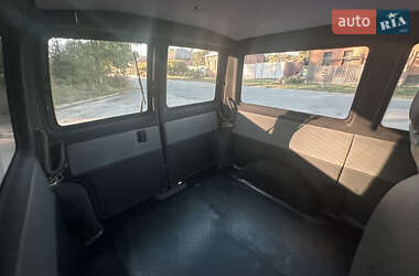 Минивэн Volkswagen Transporter 2002 в 