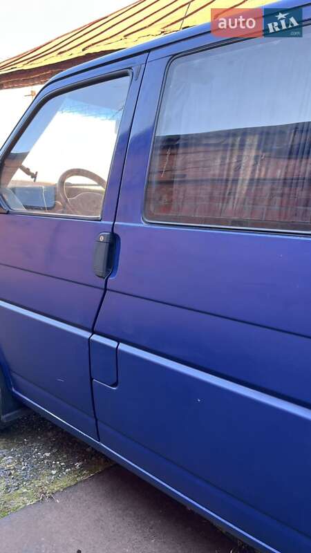 Минивэн Volkswagen Transporter 1998 в Харькове