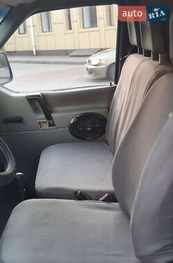 Грузовой фургон Volkswagen Transporter 1994 в 