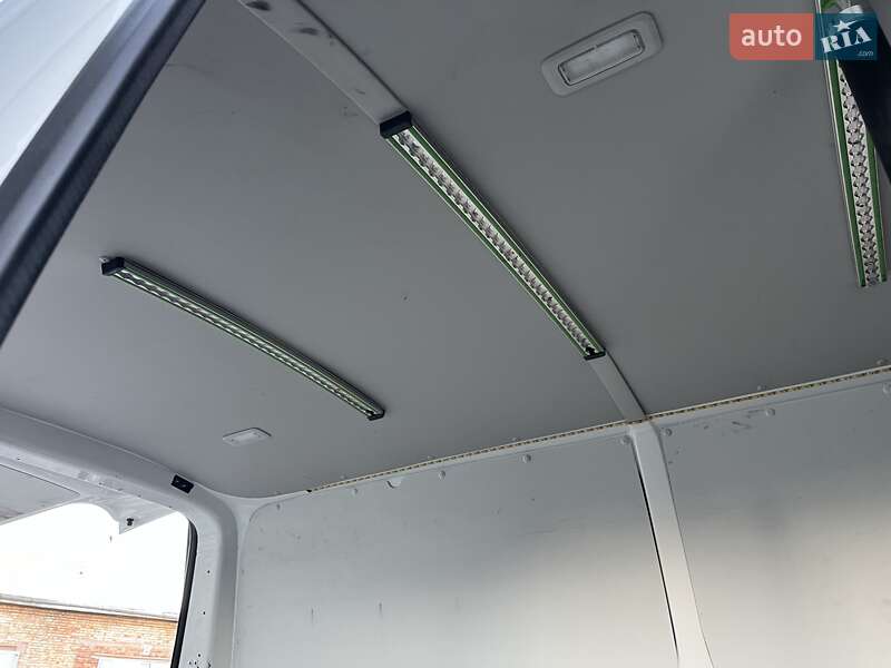Грузовой фургон Volkswagen Transporter 2020 в Золочеве