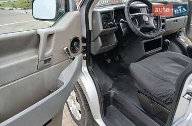 Минивэн Volkswagen Transporter 2003 в 
