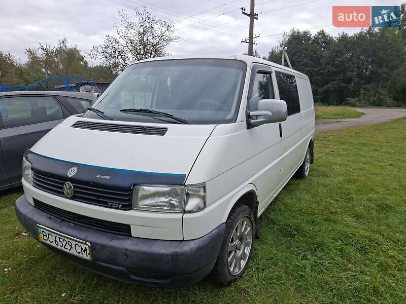 Минивэн Volkswagen Transporter 2001 в Мостиске