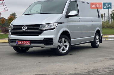 Грузовой фургон Volkswagen Transporter 2021 в 