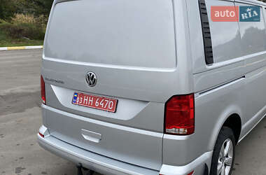 Грузовой фургон Volkswagen Transporter 2021 в 