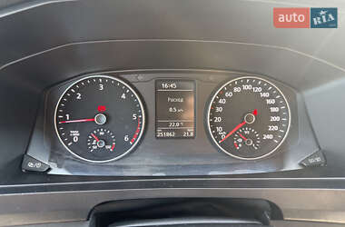 Грузовой фургон Volkswagen Transporter 2019 в 