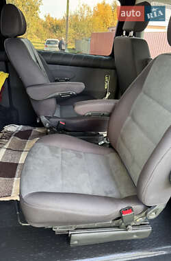 Минивэн Volkswagen Transporter 2021 в 