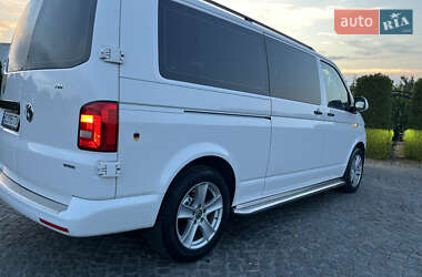 Минивэн Volkswagen Transporter 2016 в 