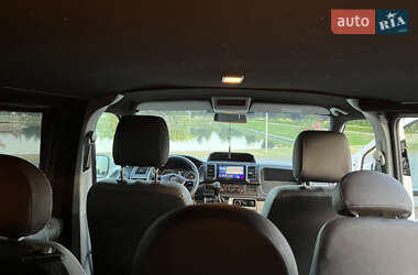 Минивэн Volkswagen Transporter 2016 в 