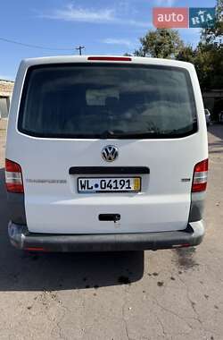 Грузовой фургон Volkswagen Transporter 2011 в 