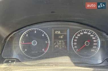 Грузовой фургон Volkswagen Transporter 2011 в 