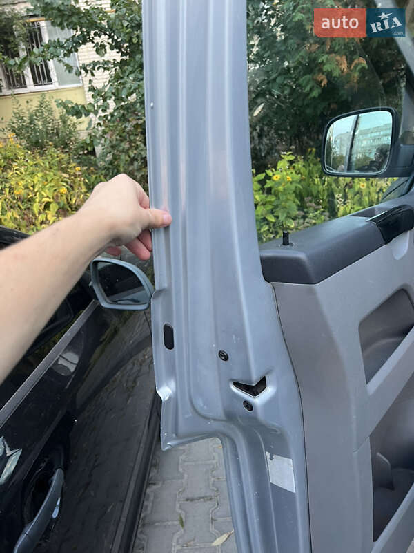Минивэн Volkswagen Transporter 2005 в Сумах