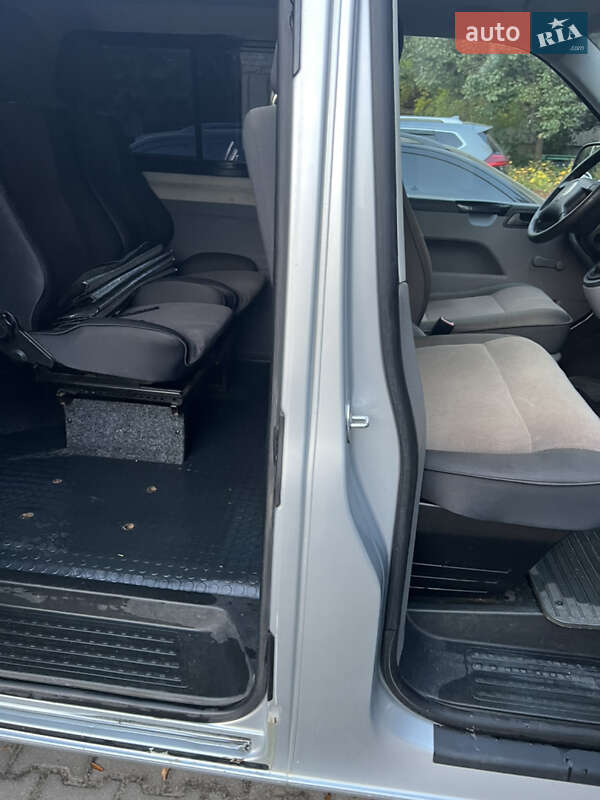 Минивэн Volkswagen Transporter 2005 в Сумах