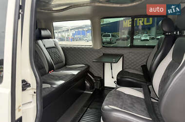 Минивэн Volkswagen Transporter 2004 в 