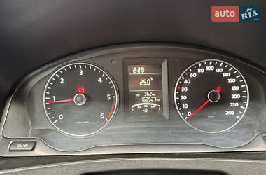 Бронированный автомобиль Volkswagen Transporter 2014 в 