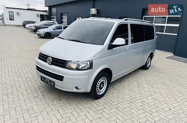 Минивэн Volkswagen Transporter 2009 в 