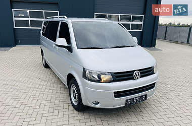 Минивэн Volkswagen Transporter 2009 в 