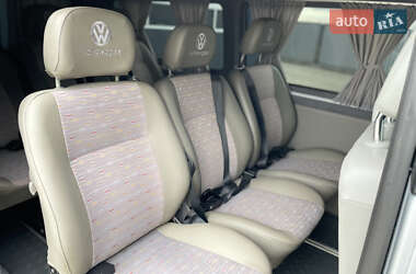 Минивэн Volkswagen Transporter 2009 в 