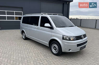 Минивэн Volkswagen Transporter 2009 в 