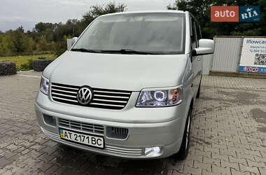 Минивэн Volkswagen Transporter 2004 в 