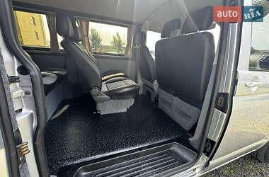 Минивэн Volkswagen Transporter 2004 в 