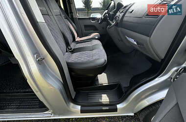 Минивэн Volkswagen Transporter 2004 в 