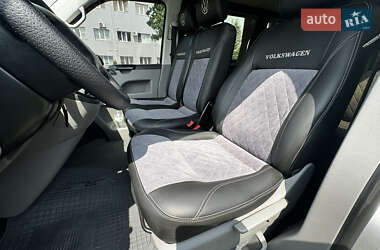 Минивэн Volkswagen Transporter 2004 в 