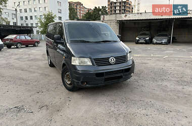 Грузопассажирский фургон Volkswagen Transporter 2004 в 