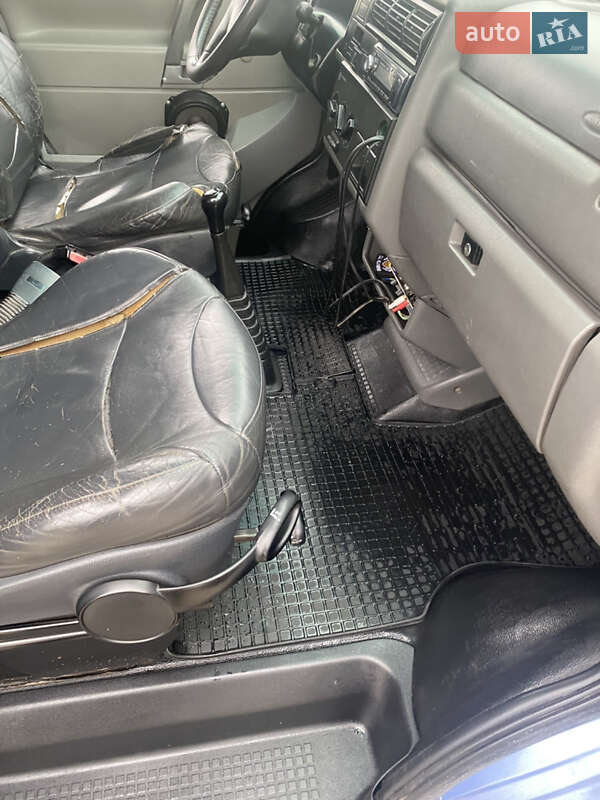 Минивэн Volkswagen Transporter 1999 в Ивано-Франковске