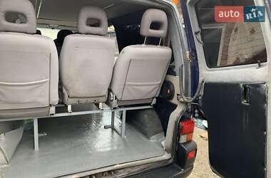 Микроавтобус Volkswagen Transporter 2003 в 