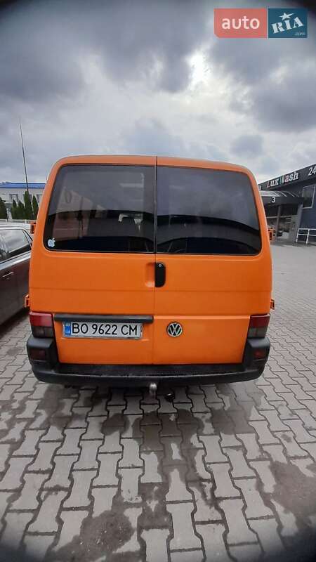 Минивэн Volkswagen Transporter 2000 в Тернополе