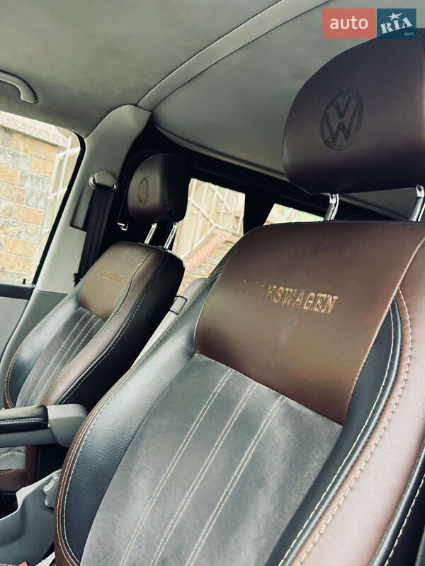 Минивэн Volkswagen Transporter 2010 в Солотвине