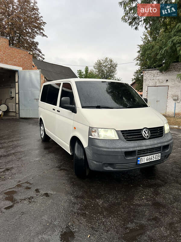 Минивэн Volkswagen Transporter 2007 в 