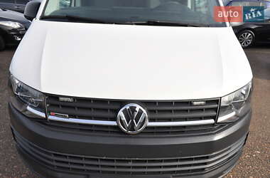 Грузовой фургон Volkswagen Transporter 2018 в 