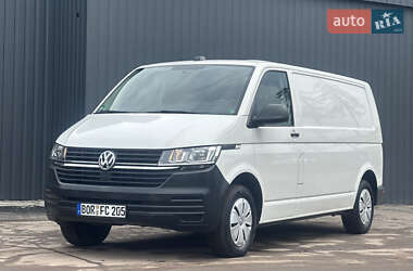 Грузовой фургон Volkswagen Transporter 2023 в 