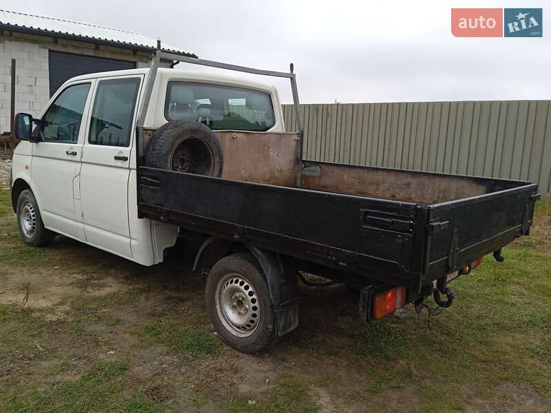 Минивэн Volkswagen Transporter 2005 в Костополе